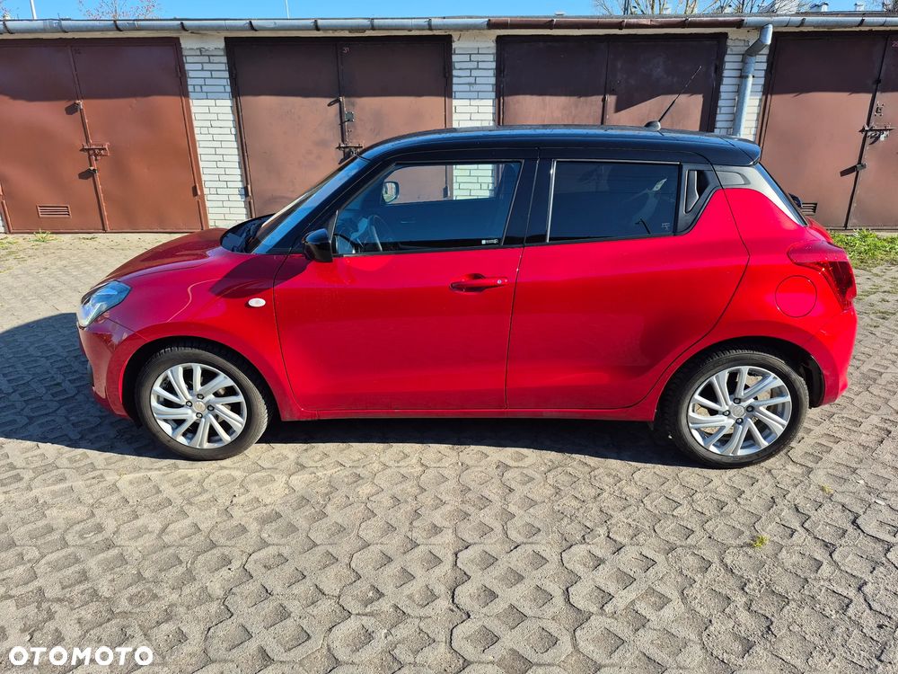 Suzuki Swift 1.2 Dualjet SHVS Premium Plus CVT - 10