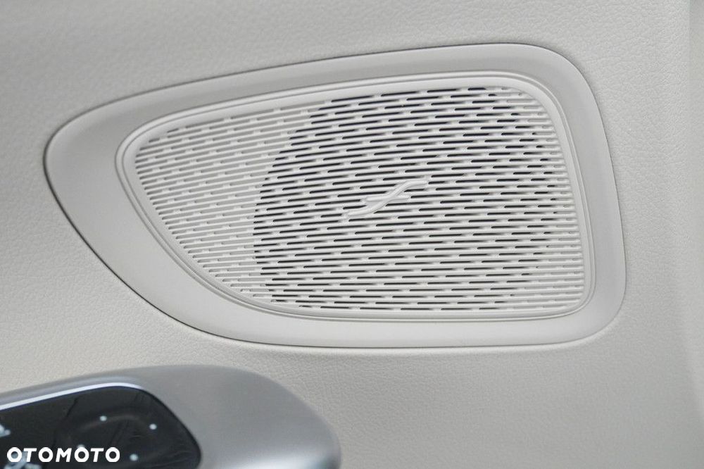 Mercedes-Benz Klasa C - 30