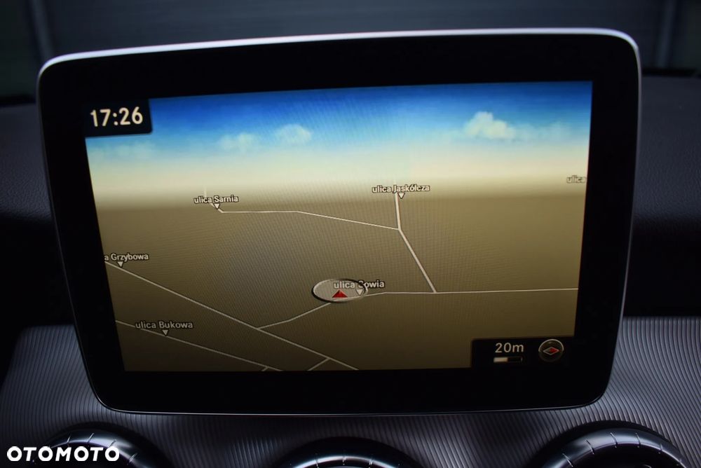 Mercedes-Benz CLA Shooting Brake 250 7G-DCT - 35
