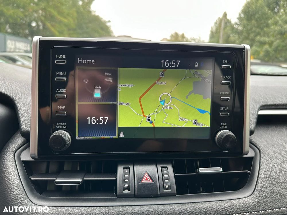 Toyota RAV4 - 16