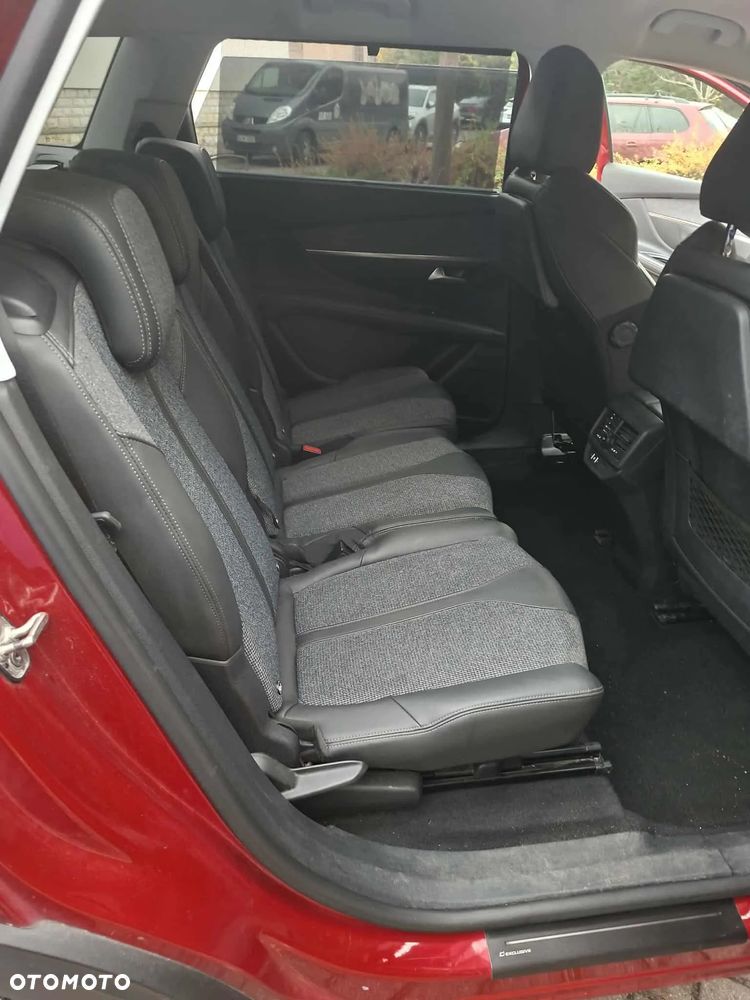 Peugeot 5008 1.2 PureTech Allure Pack S&S EAT8 - 9