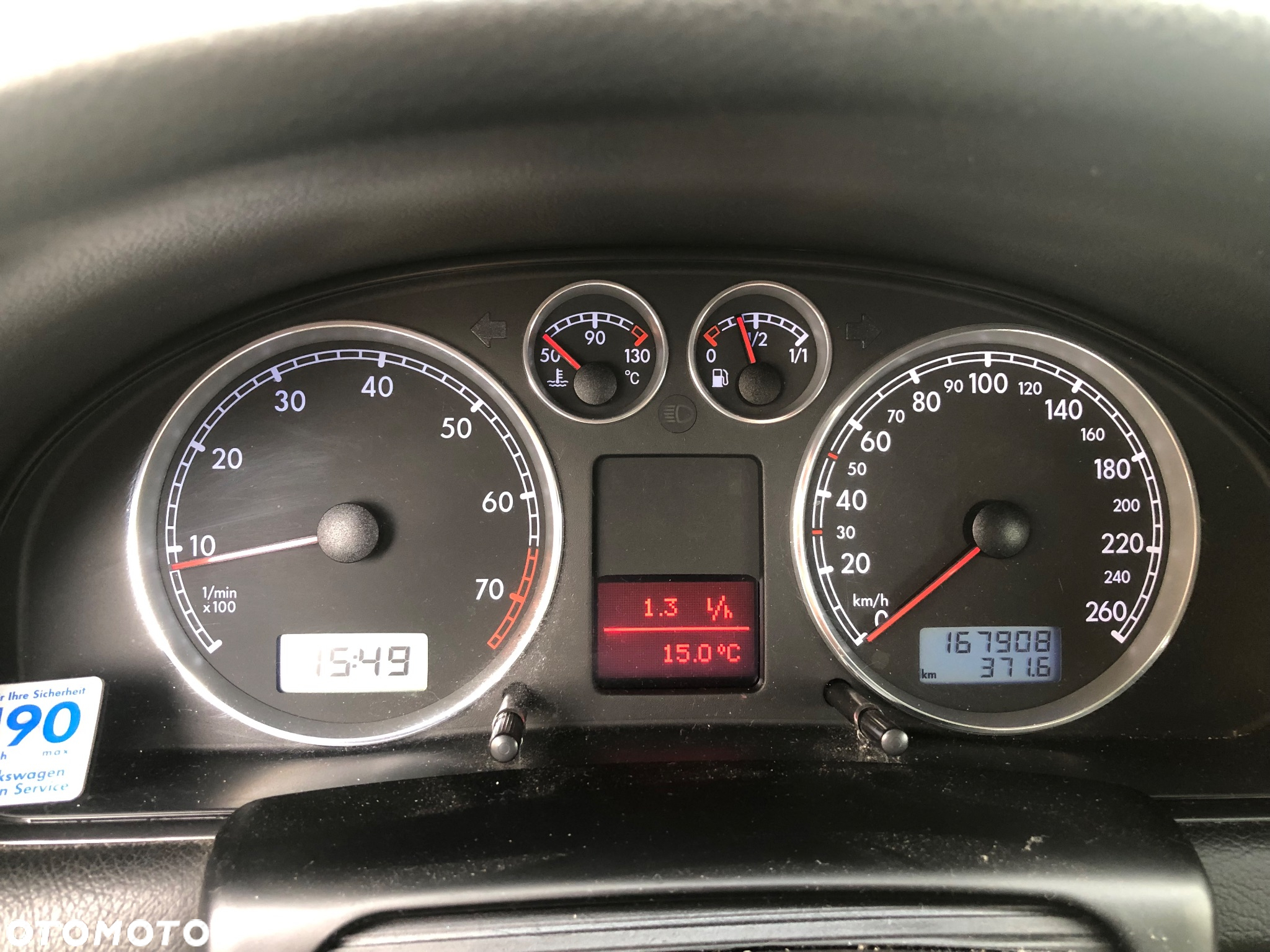Volkswagen Passat 1.6 - 15