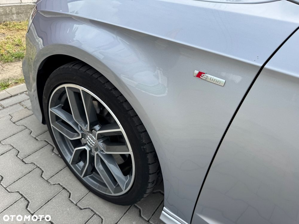 Audi A3 Sportback 35 TDI S tronic edition one - 24