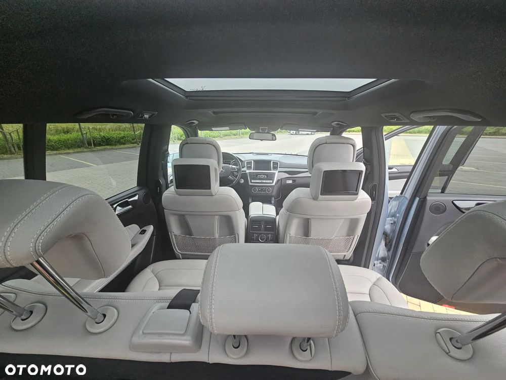 Mercedes-Benz GL 500 4Matic (BlueEFFICIENCY) 7G-TRONIC - 10