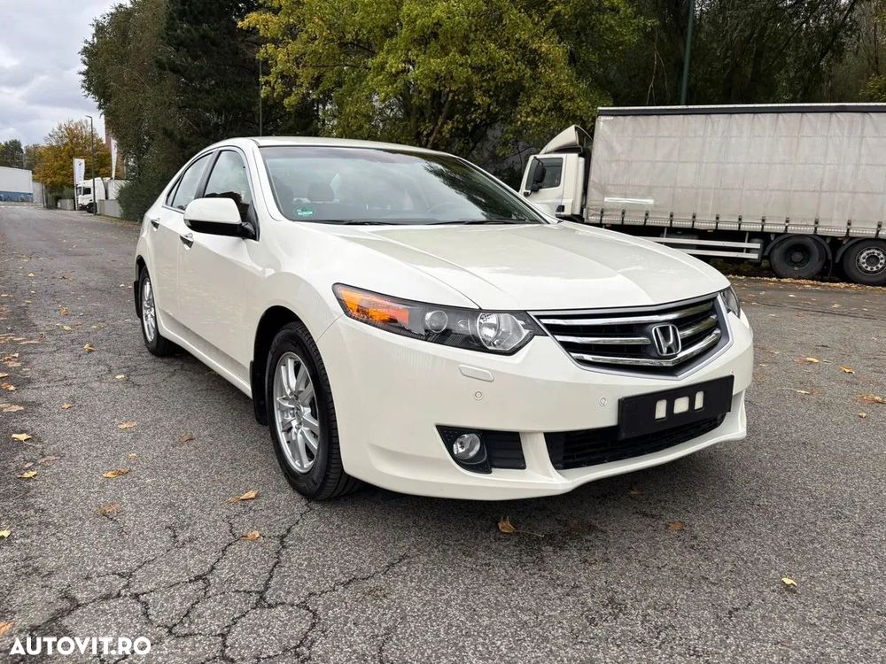 Honda Accord 2.0i Aut Confort - 2