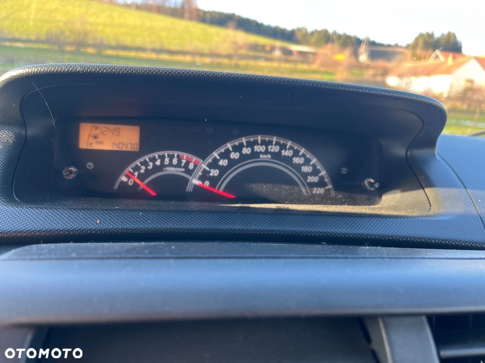 Daihatsu Materia 1.5 WhiteX - 29