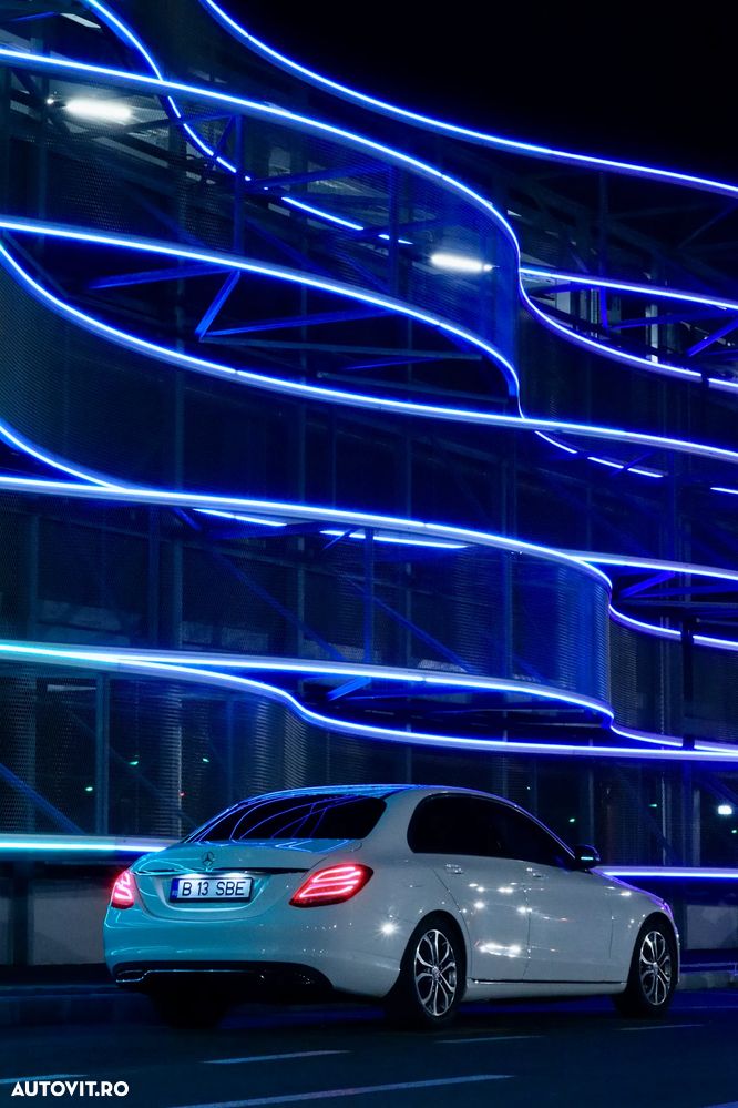 Mercedes-Benz C - 4