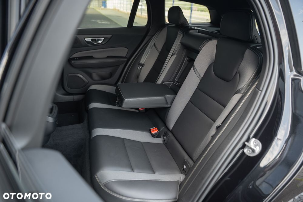 Volvo V60 B3 B Geartronic Inscription - 35