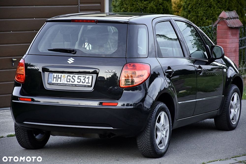 Suzuki SX4 1.6 VVT 4x2 Comfort - 4