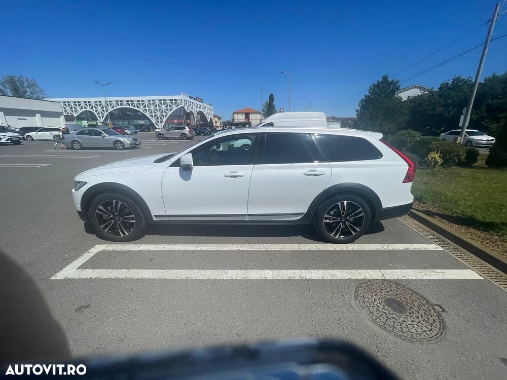 Volvo V90 D5 AWD - 4