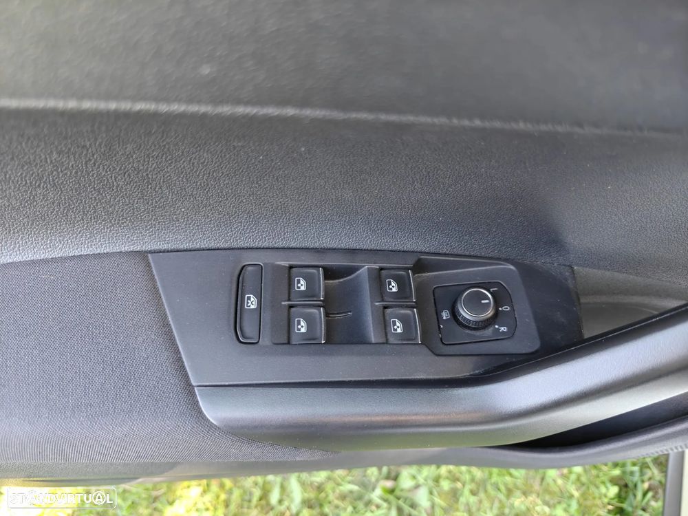 VW Polo 2.0 TSI GTI DSG - 23