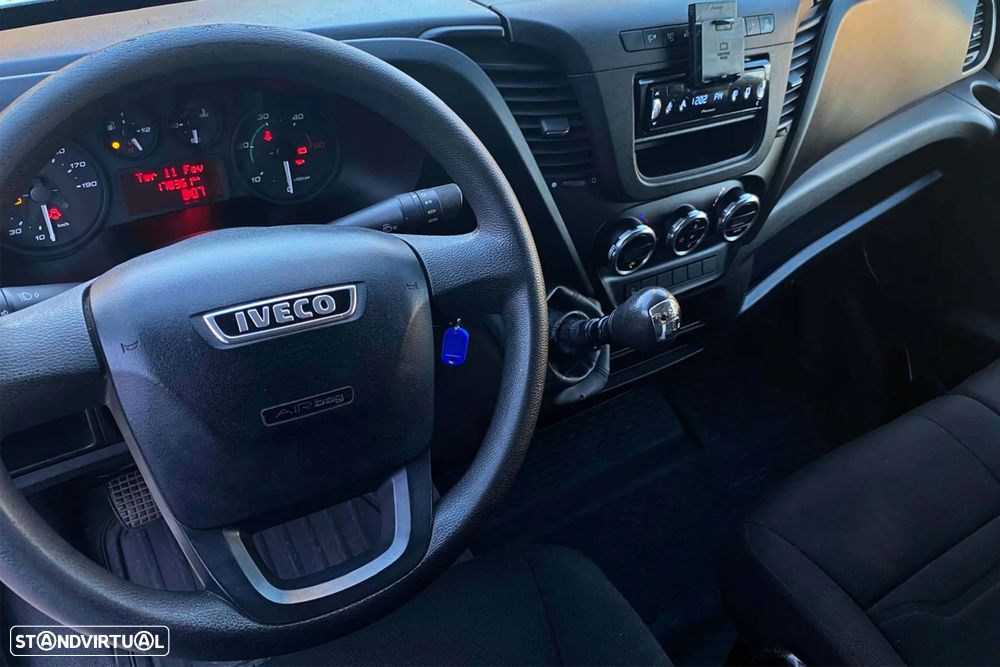 Iveco Daily 35C13 Rodado Duplo - IVA DEDUTÍVEL - 17
