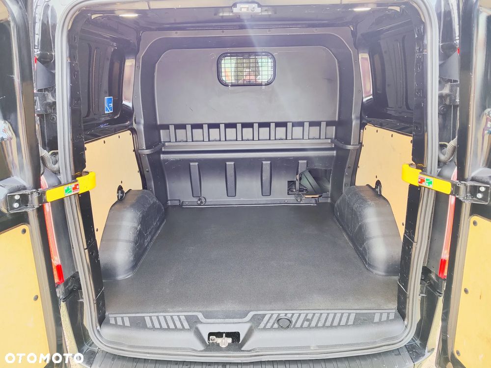 Ford Transit Custom - 16
