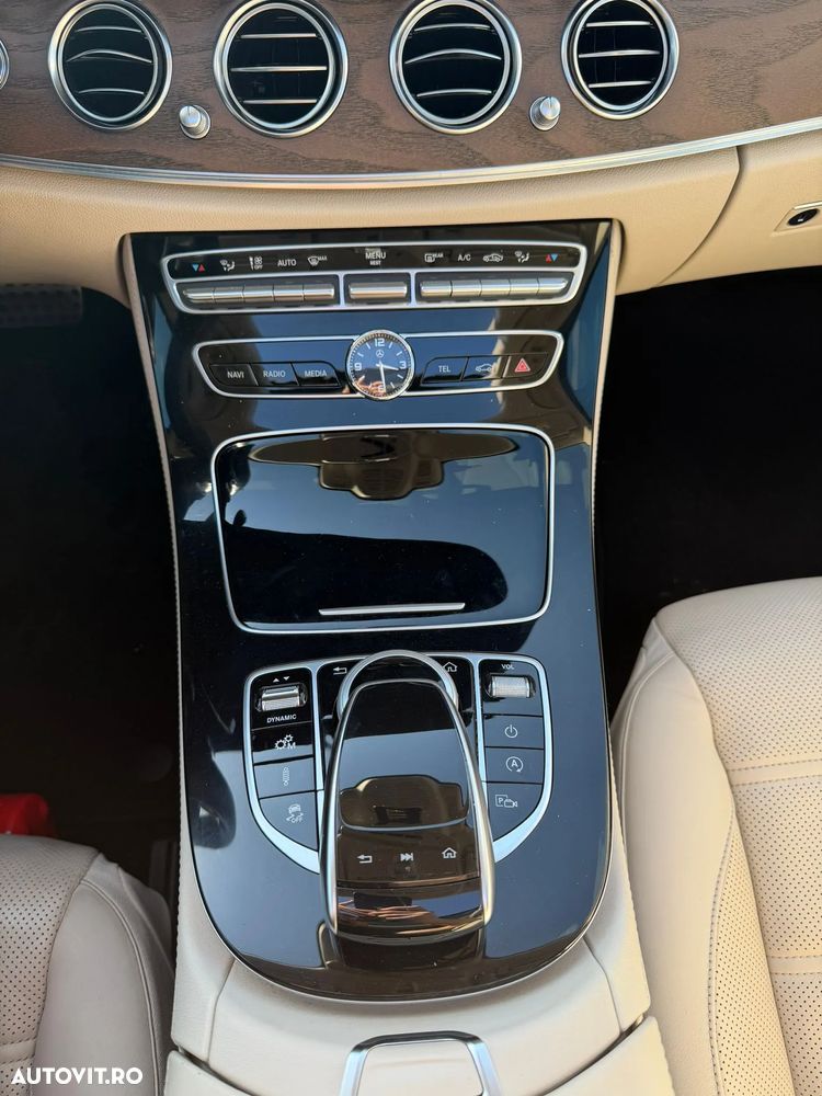 Mercedes-Benz E 43 AMG 4MATIC 9G-TRONIC - 11