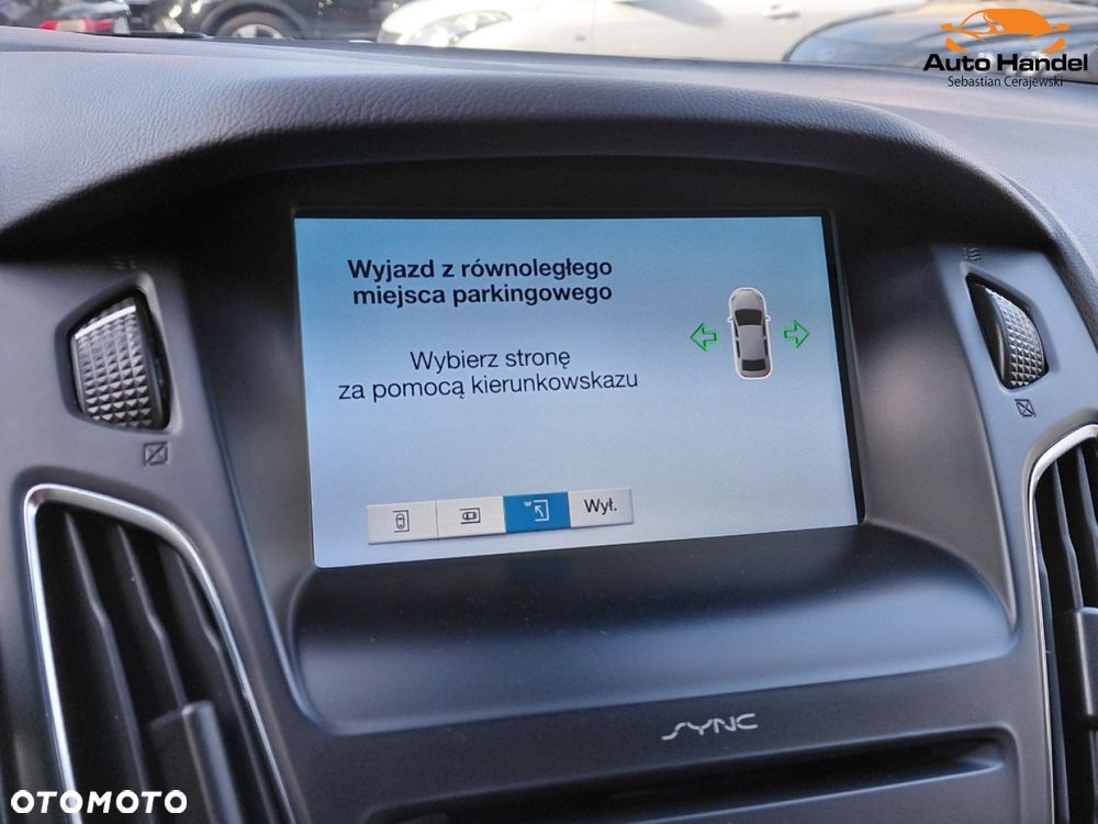 Ford Focus - 39