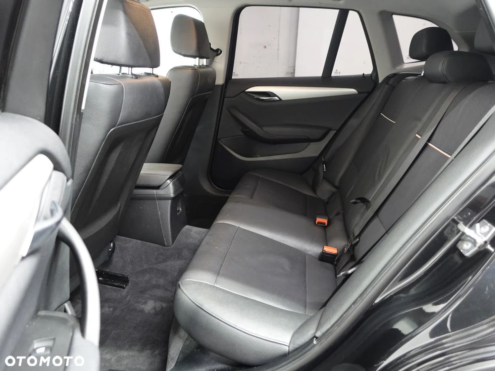 BMW X1 xDrive20i - 22