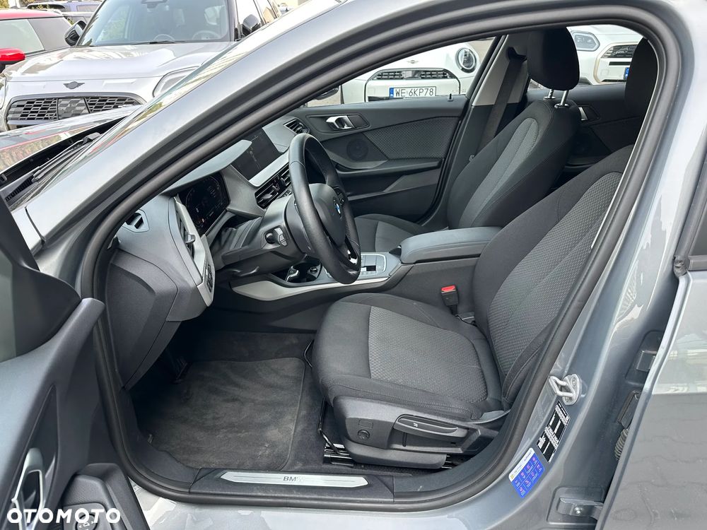 BMW Seria 1 118i - 7