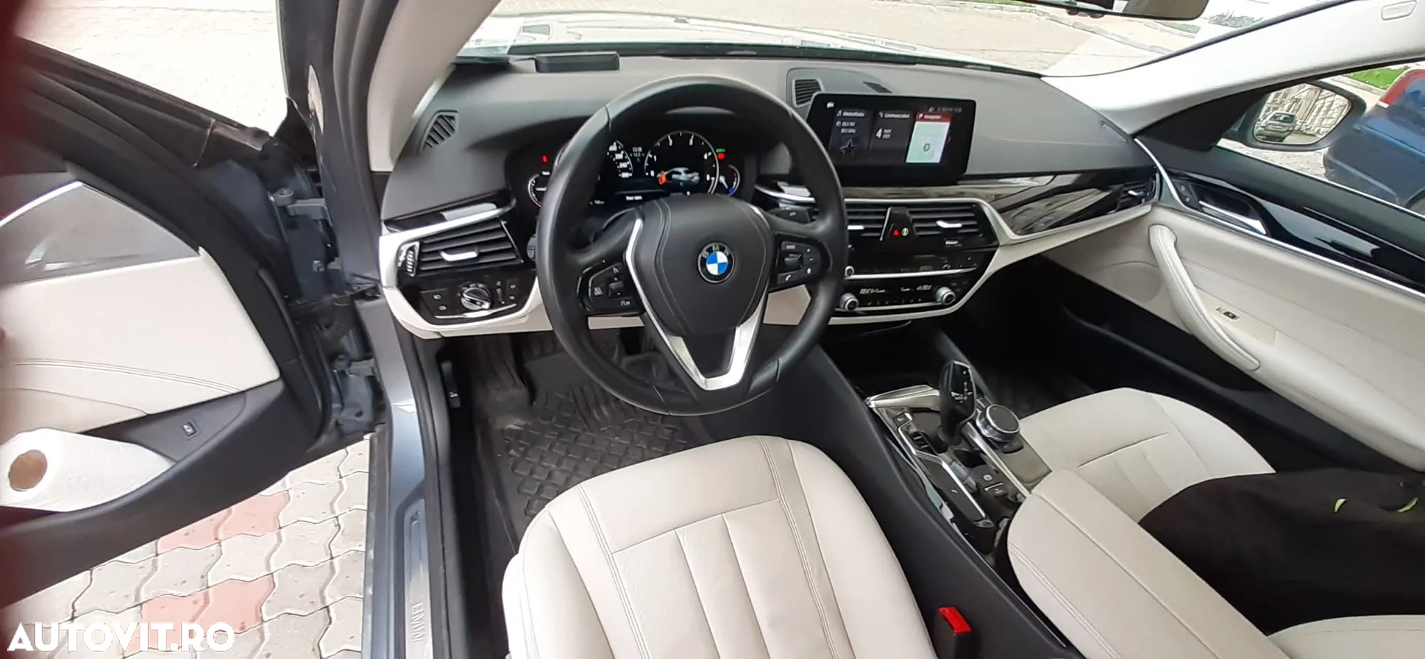BMW Seria 5 520d Aut. - 15