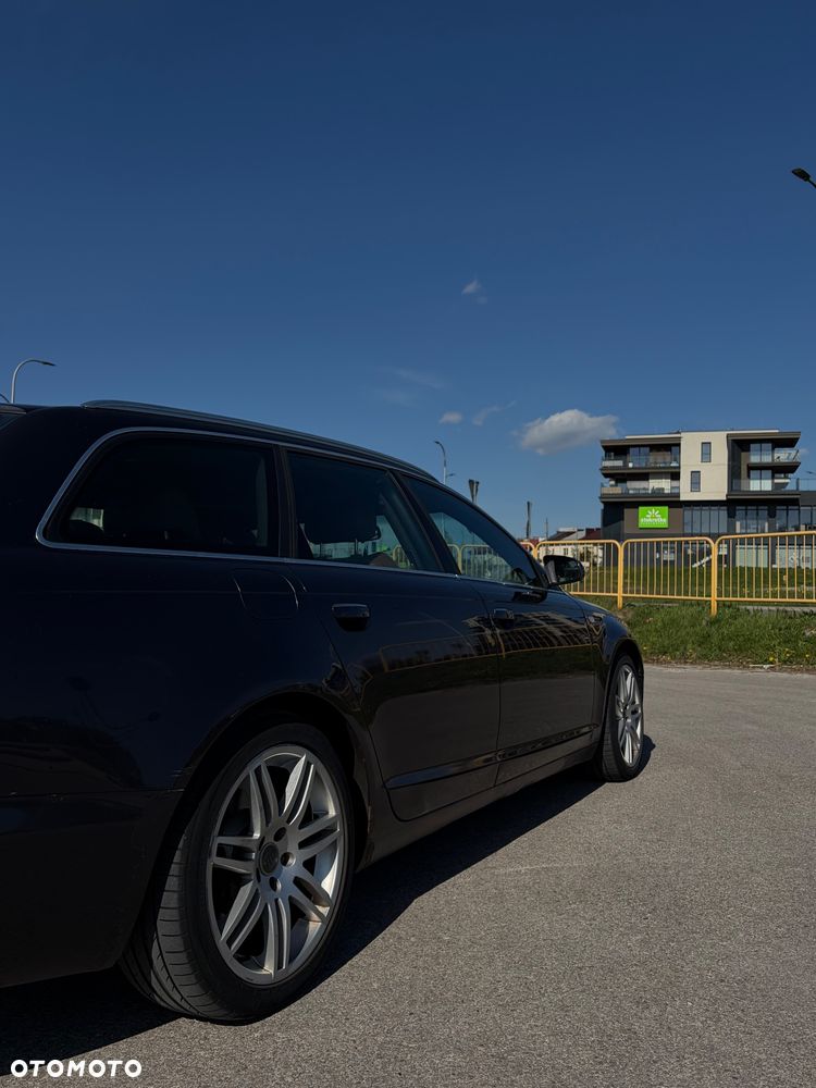 Audi A6 Avant - 4
