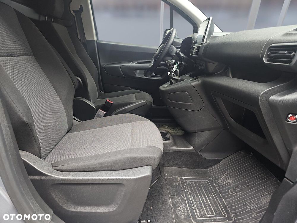 Toyota ProAce 2.3T 1.5D-4D 100KM long Furgon Active - 9