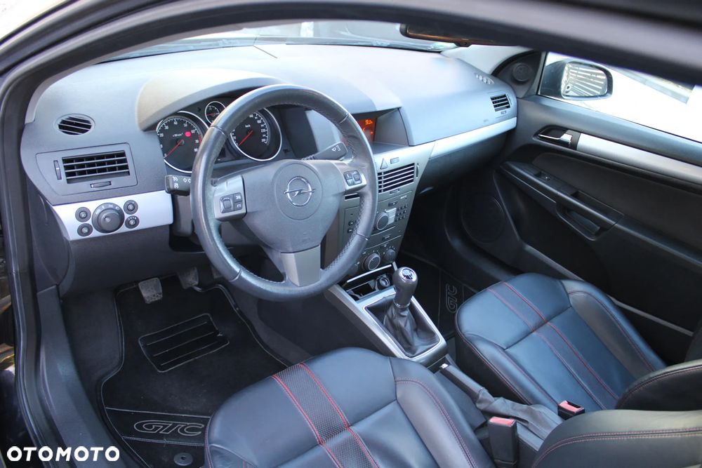 Opel Astra GTC 1.6 Edition Plus - 7