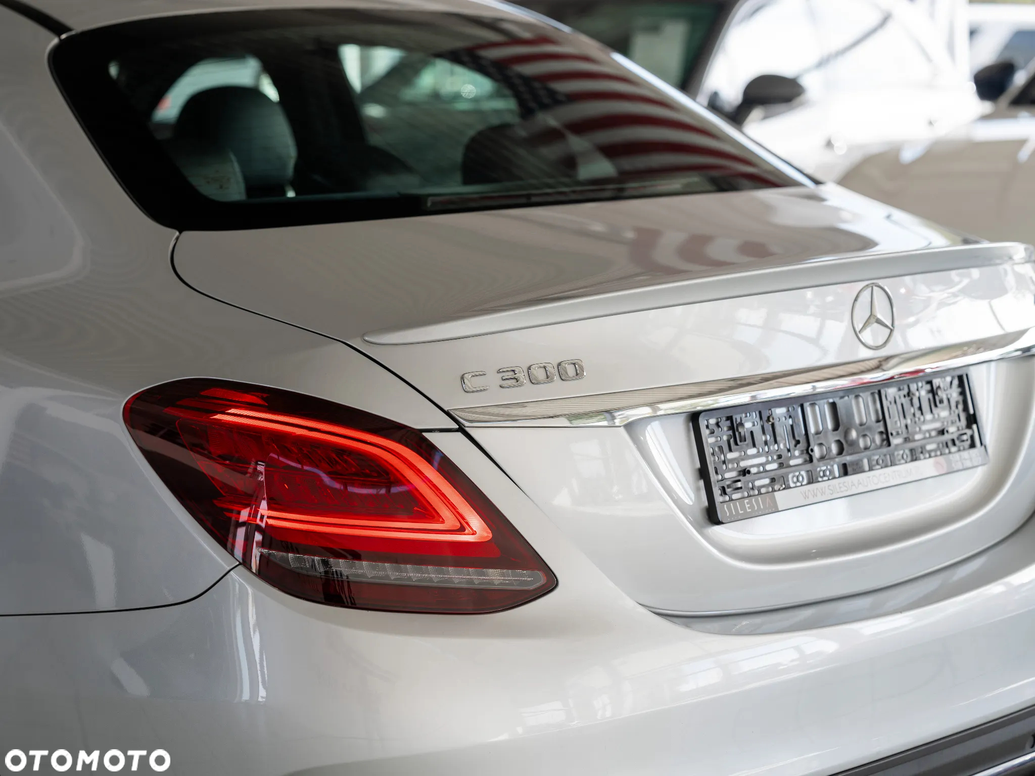 Mercedes-Benz Klasa C 300 4MATIC 9G-TRONIC - 10