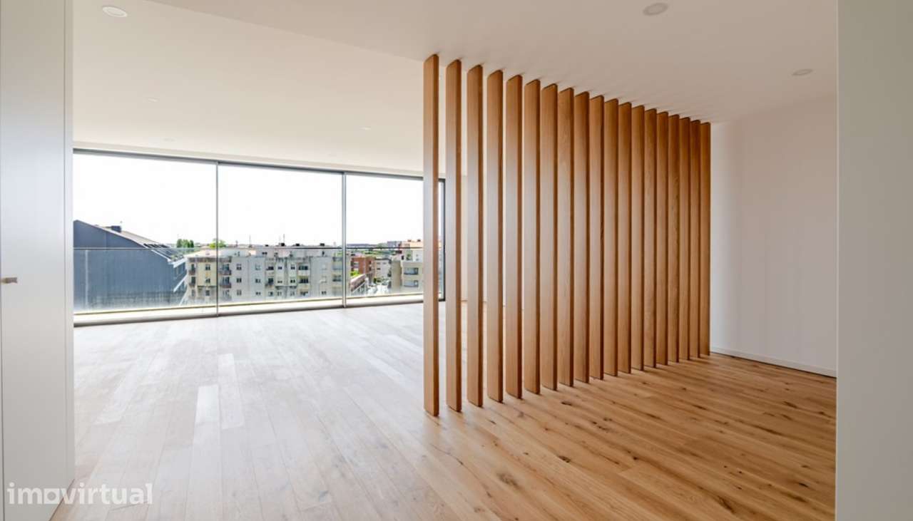 Apartamento T3 com varandas e vistas desafogadas em Aveiro - Grande imagem: 3/22