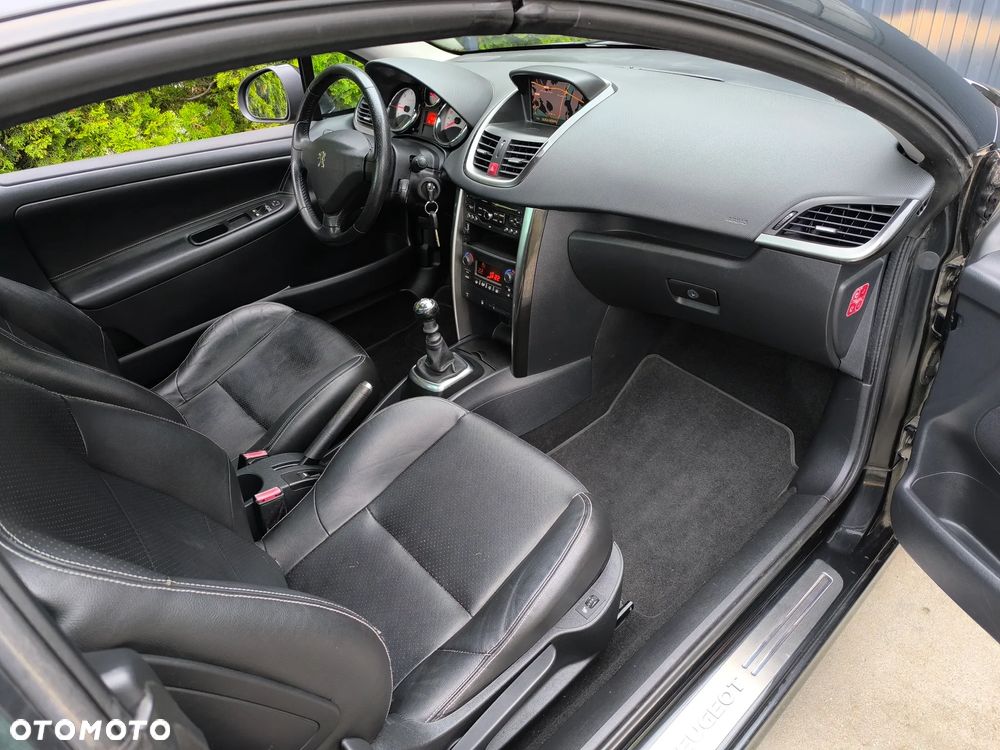 Peugeot 207 CC 1.6 HDi Sport - 4