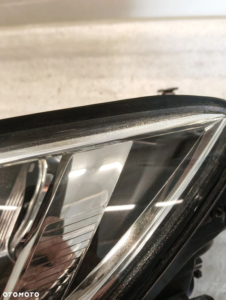 Volkswagen PASSAT B8 KOMPLET LAMP ZW 3G1941005C / 3G1941006B - 10