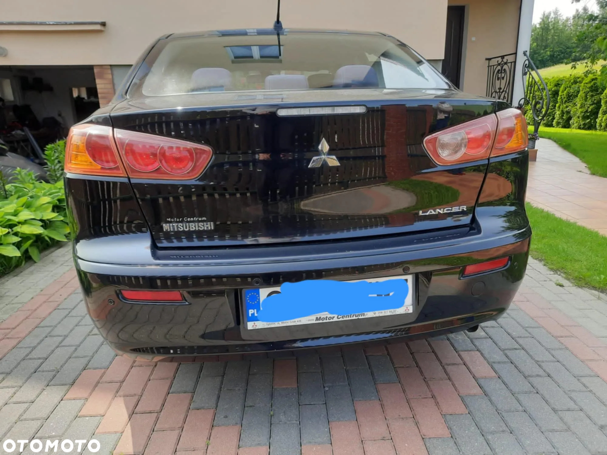 Mitsubishi Lancer - 2