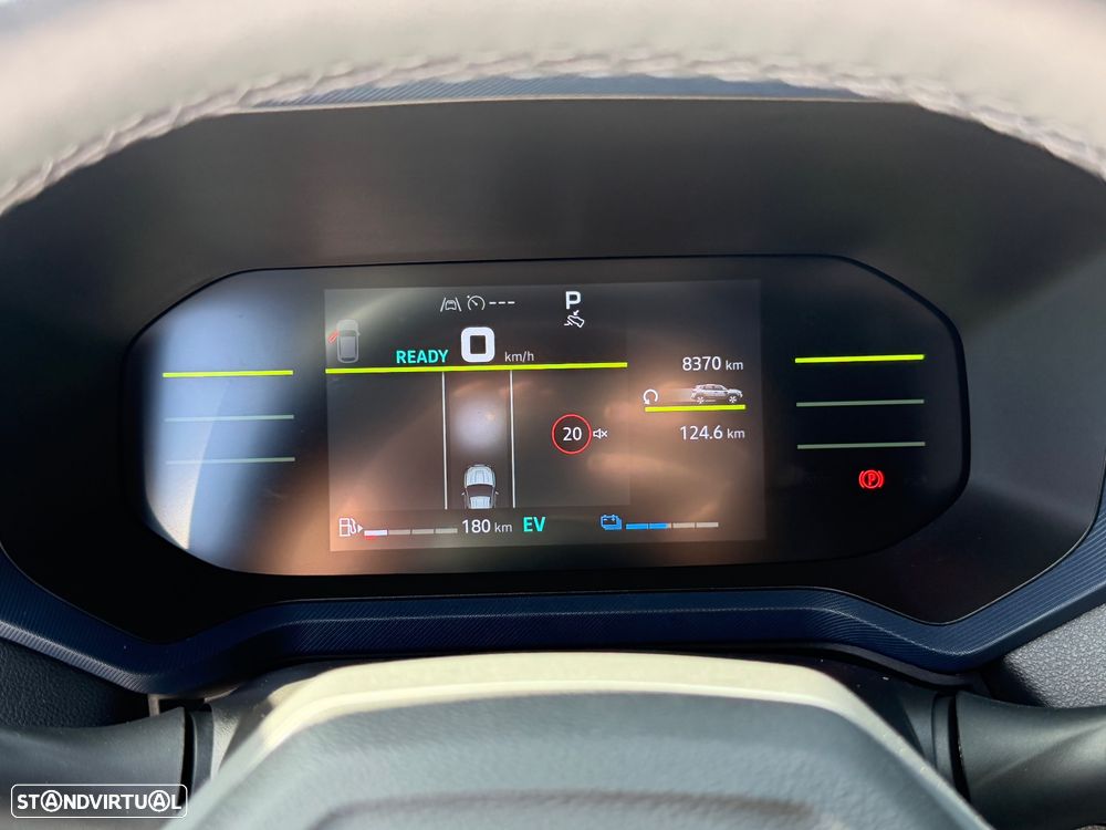 Dacia Duster 1.6 Hybrid Journey - 38