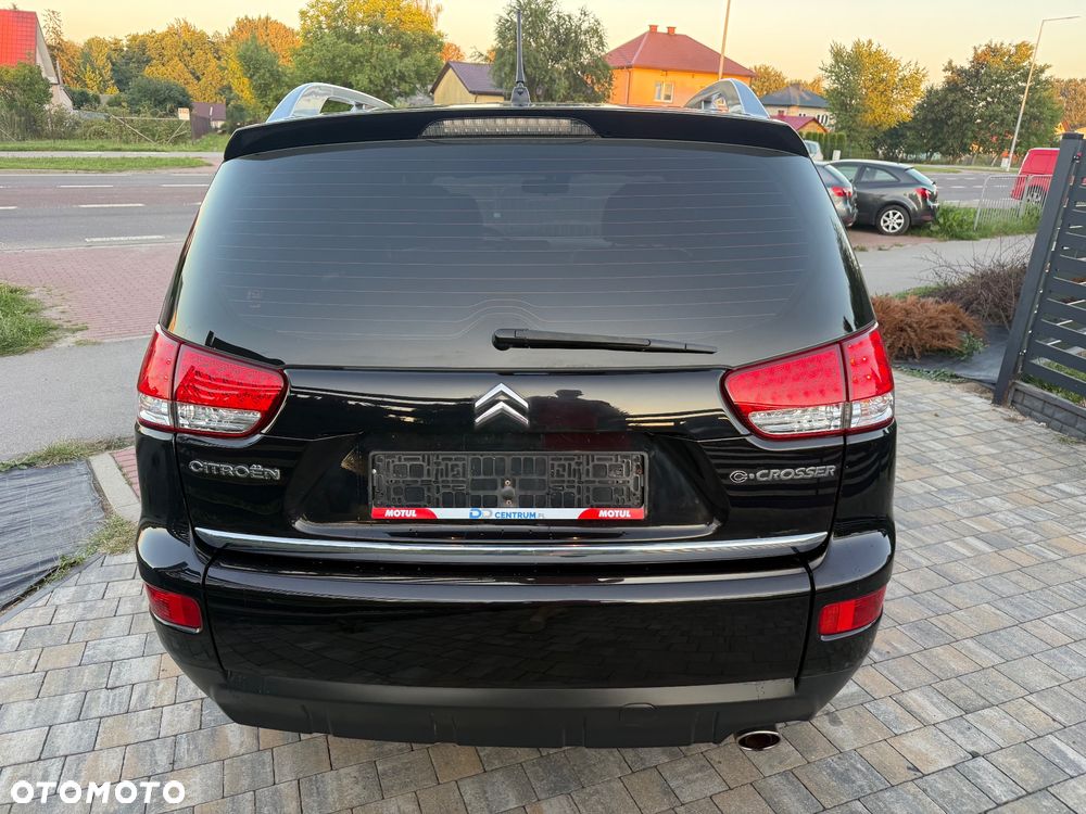 Citroën C-Crosser 2.4i Exclusive - 32