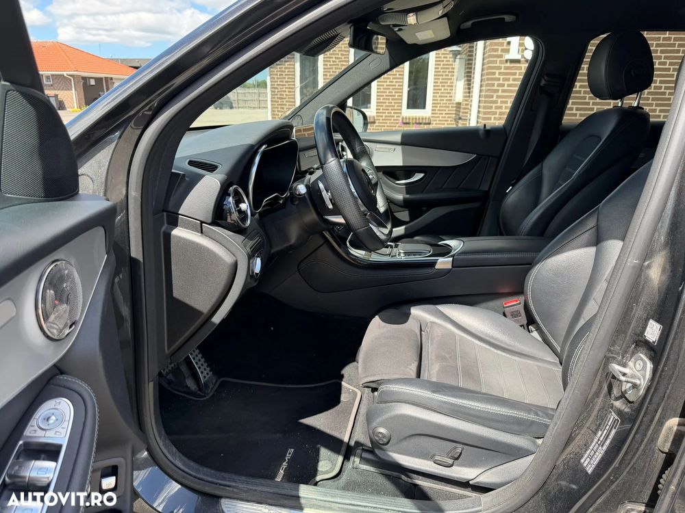 Mercedes-Benz GLC 300 d 4MATIC 9G-TRONIC AMG Line - 6