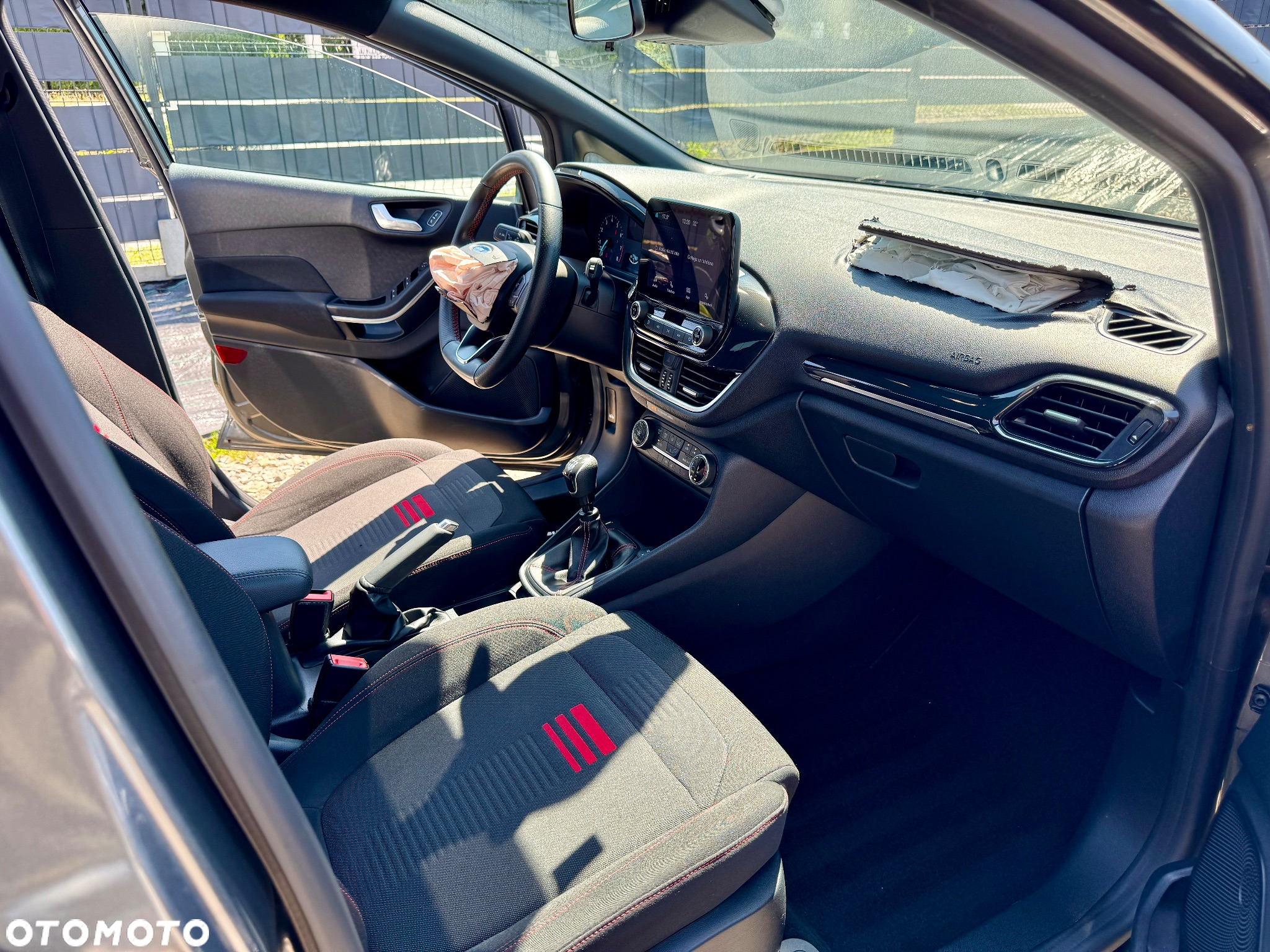 Ford Fiesta - 16