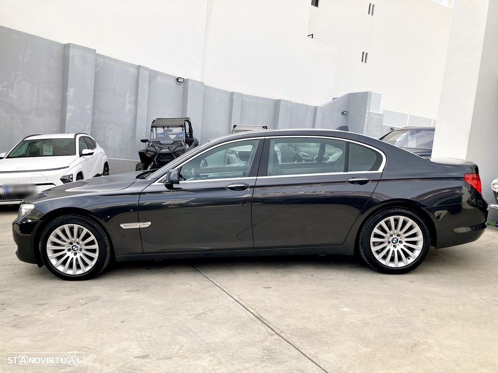 BMW 750 Li xDrive - 6