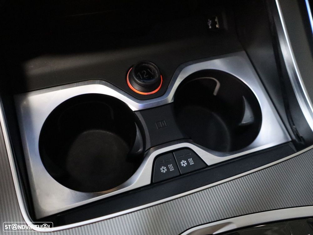 BMW X5 45 e xDrive Pack M - 32