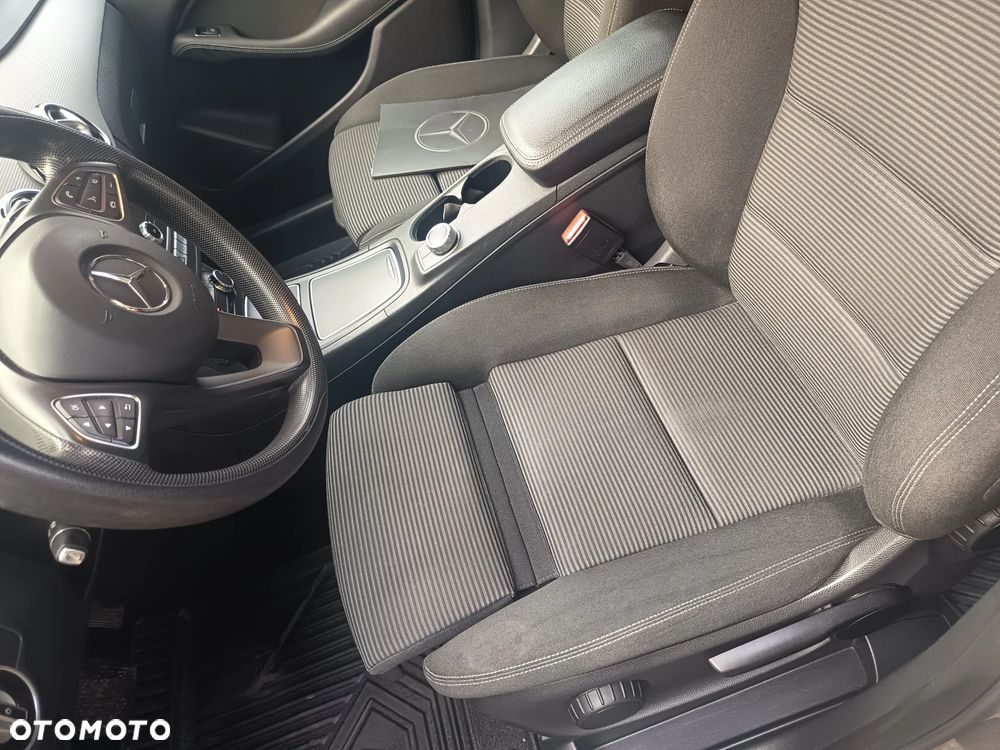 Mercedes-Benz Klasa B 200 (BlueEFFICIENCY) 7G-DCT - 10