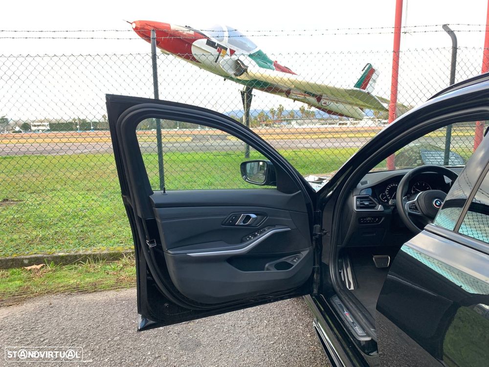 BMW 320 d Pack M Shadow Auto - 46