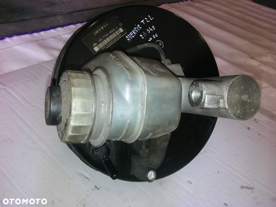 SERWO SERVO HAMULCOWE TOYOTA AVENSIS T22 2.0 98-02 - 2