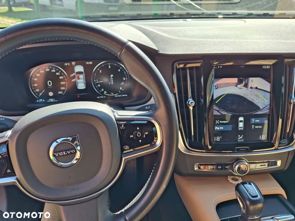 Volvo S90 D4 Momentum Pro - 6