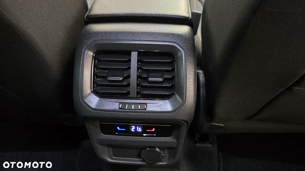 Volkswagen Tiguan 2.0 TSI 4Mot Elegance DSG - 15