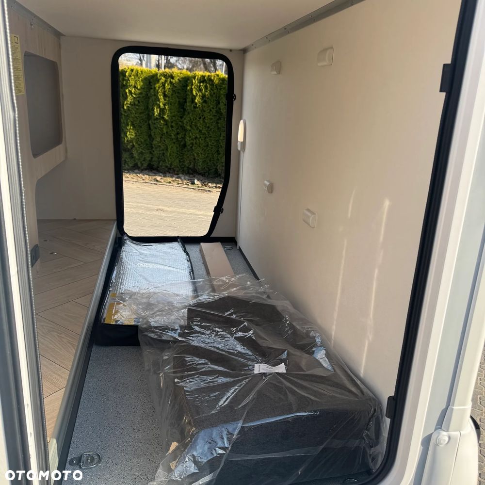 Ford Chausson 627 Titanium Line - 4