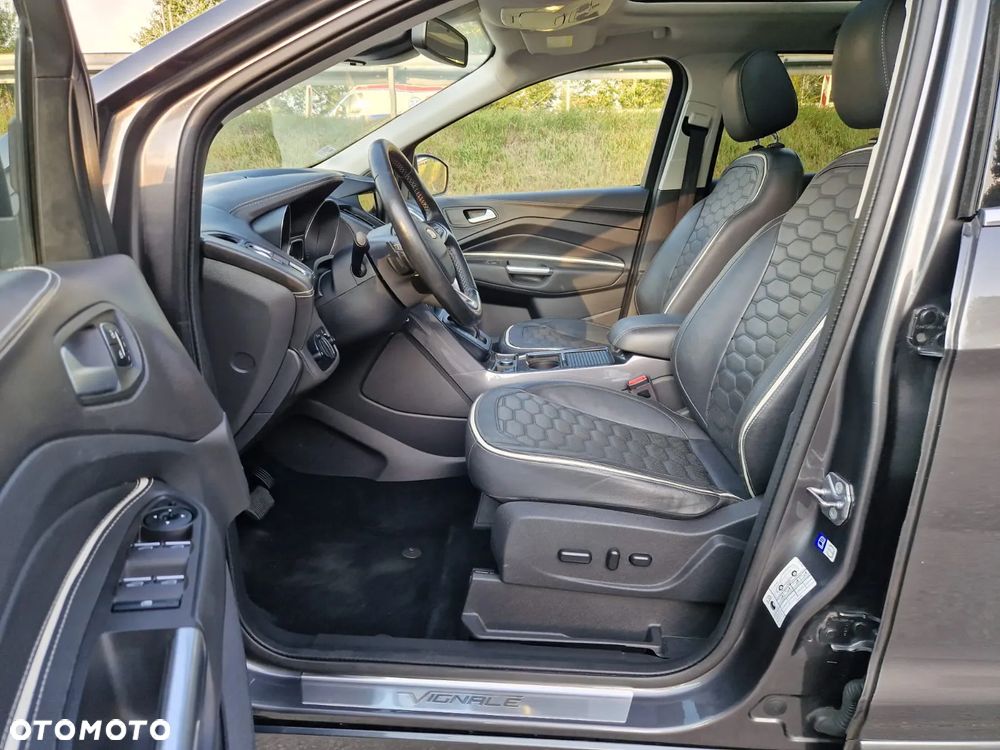 Ford Kuga - 11