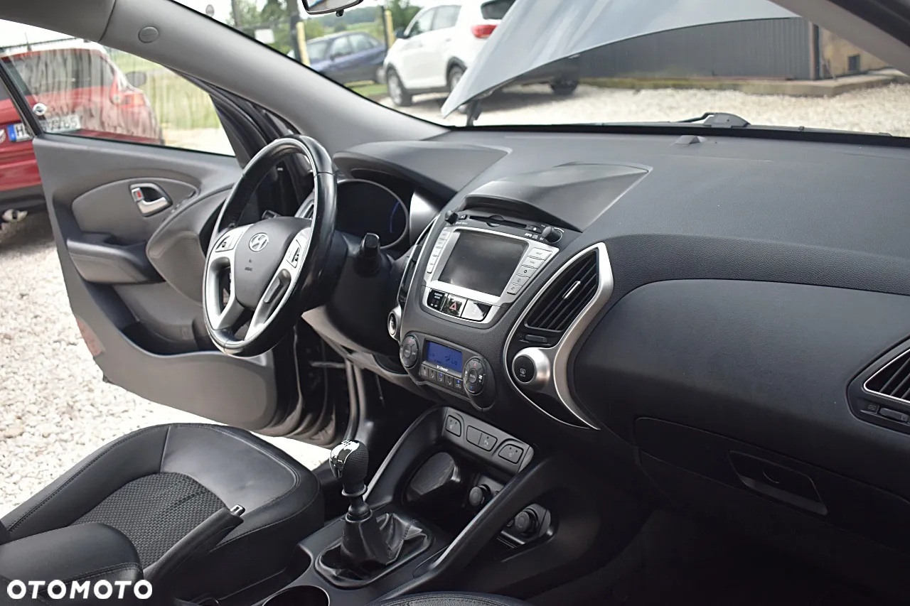 Hyundai ix35 1.7 CRDi Comfort 2WD - 23