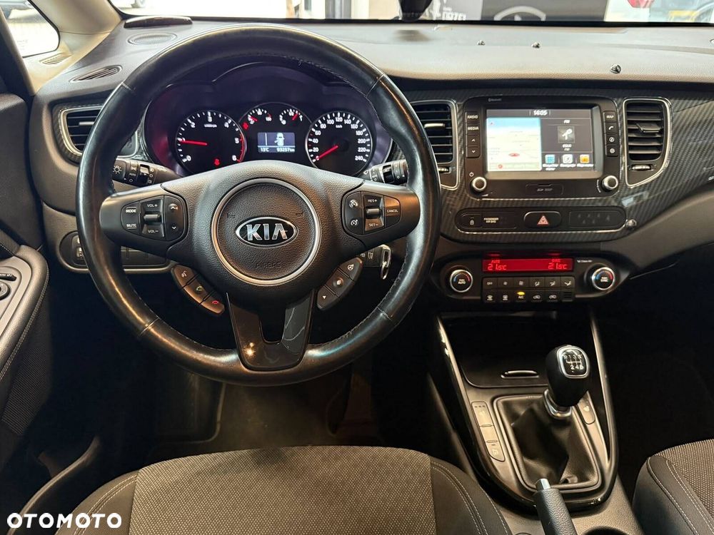 Kia Carens 2017