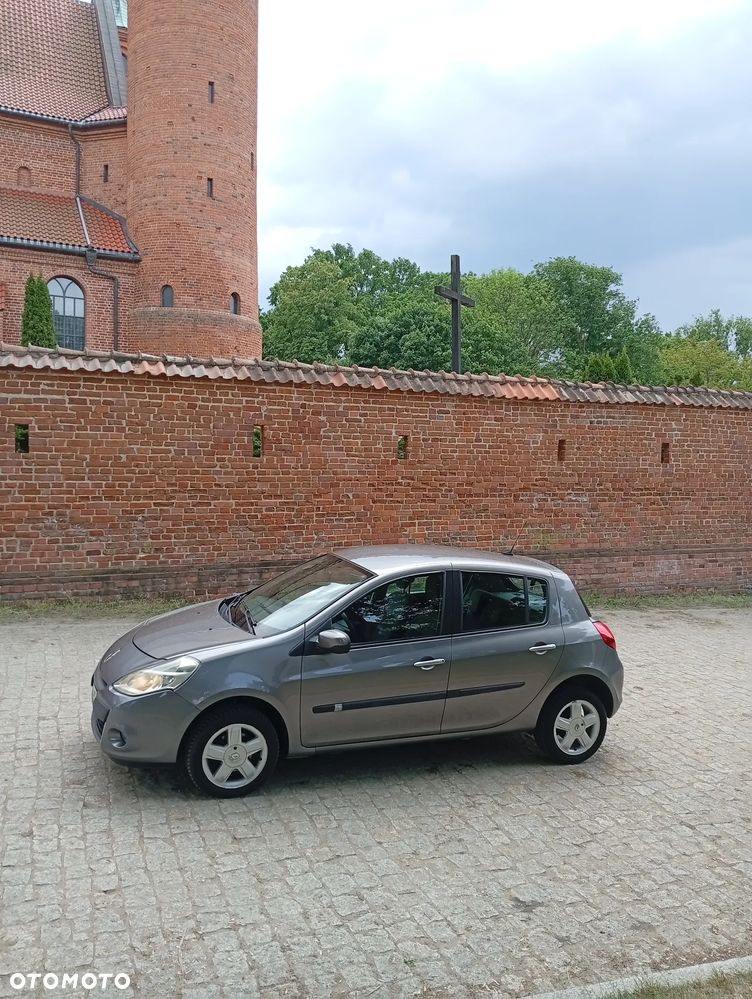Renault Clio 1.2 16V All Inclusive - 14