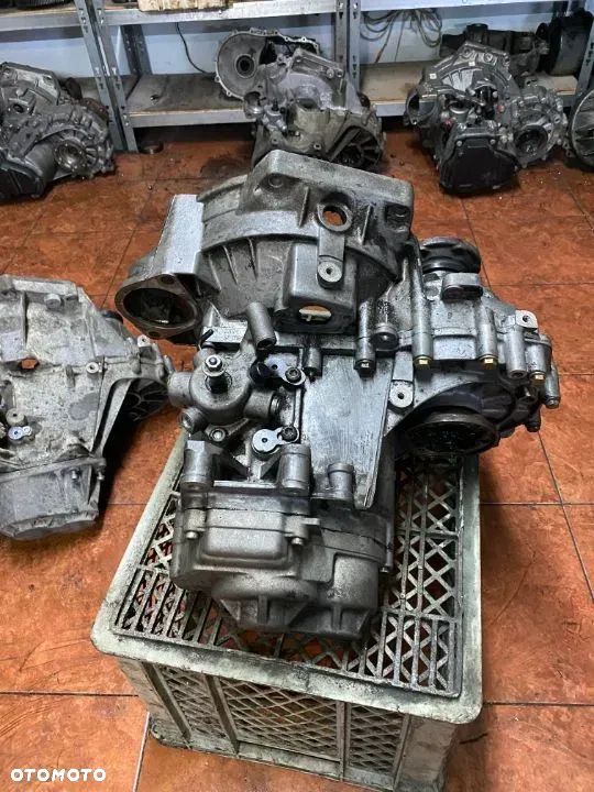 Skrzynia biegów VW 1.9TDI GQN GQM JYK - 1