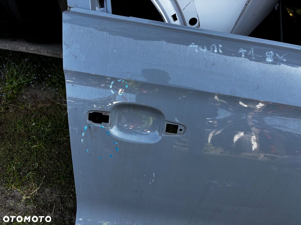 Audi A1 8X drzwi prawe przednie - 2