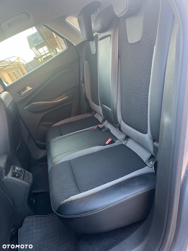 Opel Grandland X 1.2 Start/Stop Business Edition - 11