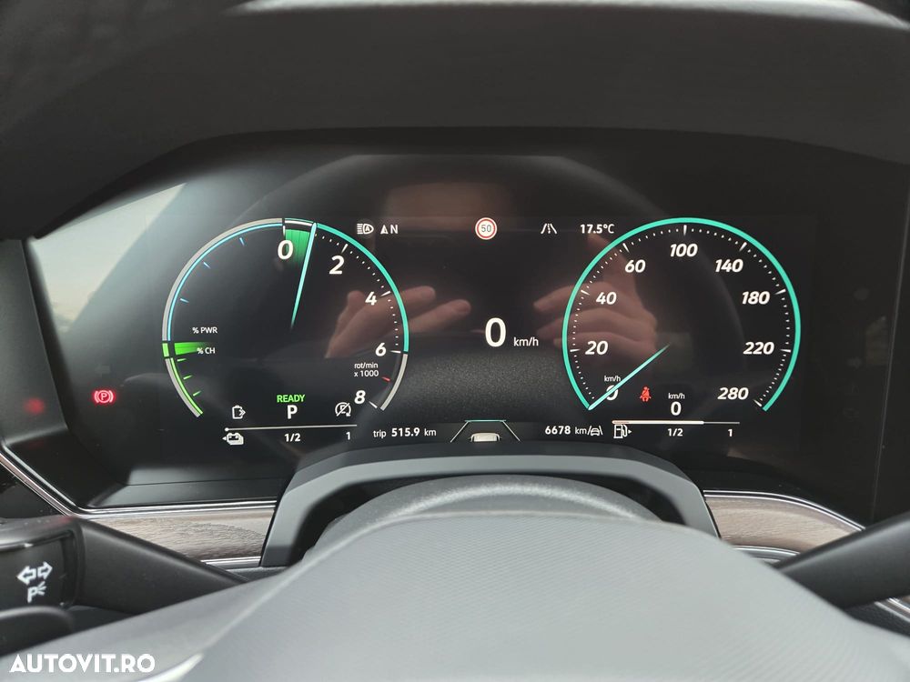 Volkswagen Touareg V6 TSI eHybrid PHEV Elegance - 23